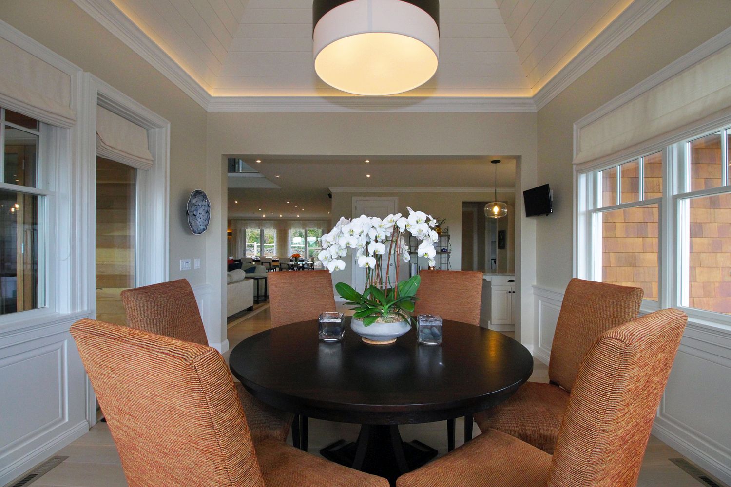 Interior dining lighting and electrical wiring luxury home middletown rhode island